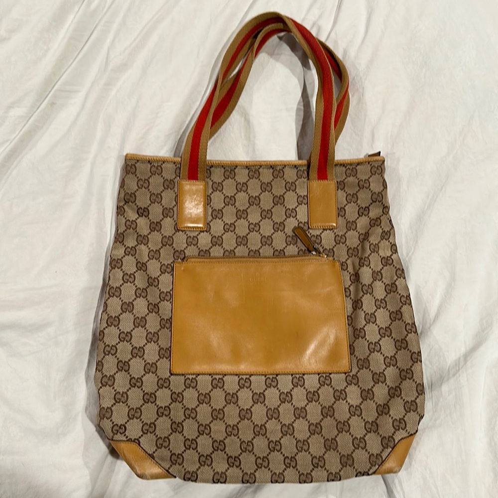 Zippered vintage authentic Gucci tote
